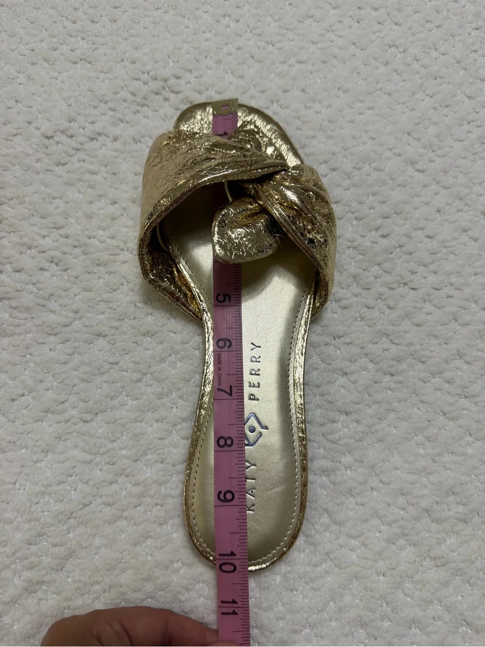 Katy Perry The Halie Bow Metallic Gold Sandals Women’s Size 9.5